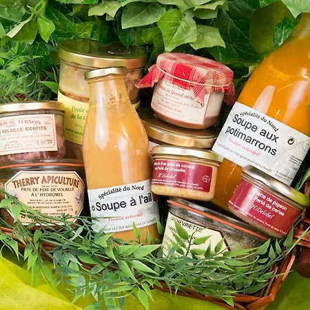 Avec Jardin, Cheminee, Wi-fi, Ideal Pour Randonnees Et Decouvertes Locales - Fr-1-376-70 *