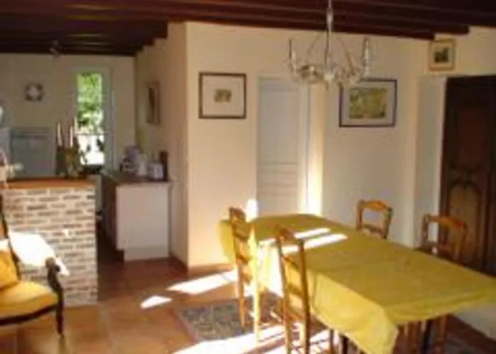 Avec Jardin, Cheminee, Wi-fi, Ideal Pour Randonnees Et Decouvertes Locales - Fr-1-376-70 Σπίτι διακοπών *