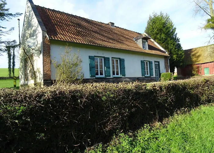 Avec Jardin, Cheminee, Wi-fi, Ideal Pour Randonnees Et Decouvertes Locales - Fr-1-376-70