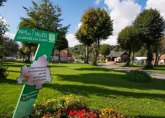 Avec Jardin, Cheminee, Wi-fi, Ideal Pour Randonnees Et Decouvertes Locales - Fr-1-376-70